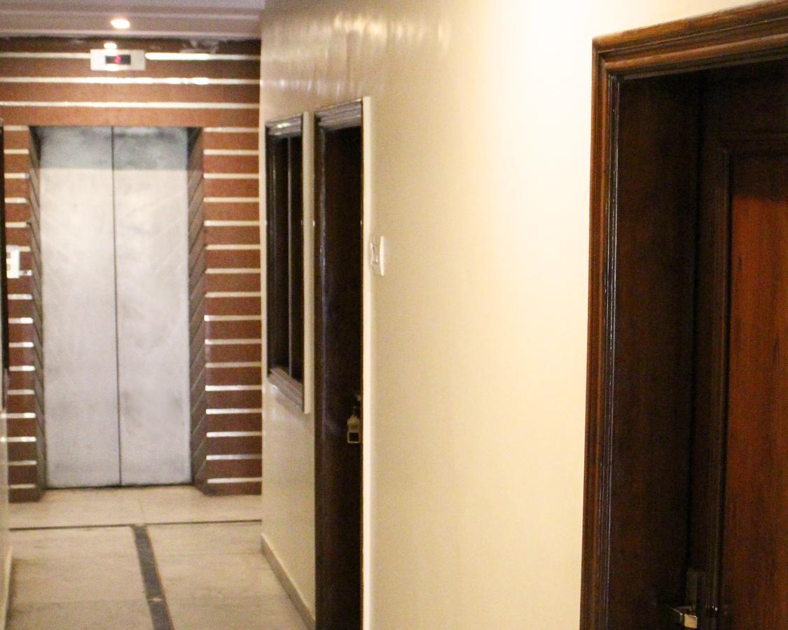 Hotel Goyal Jaipur Bagian luar foto