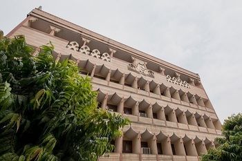 Hotel Goyal Jaipur Bagian luar foto